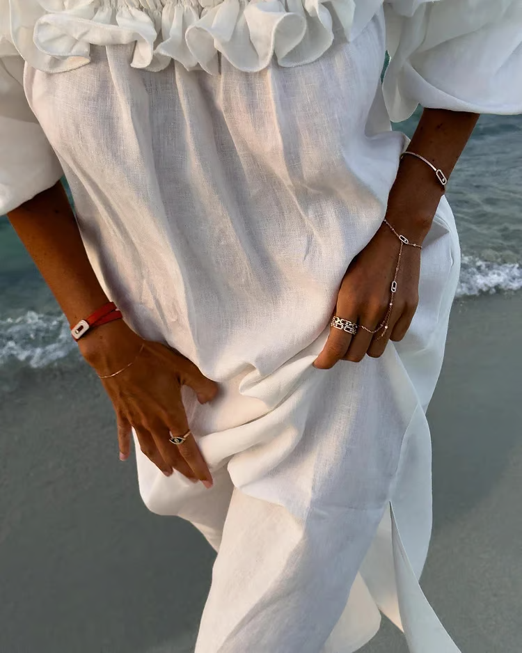 Siena – Off-Shoulder-Midikleid mit Rüschenausschnitt und lockerer Passform