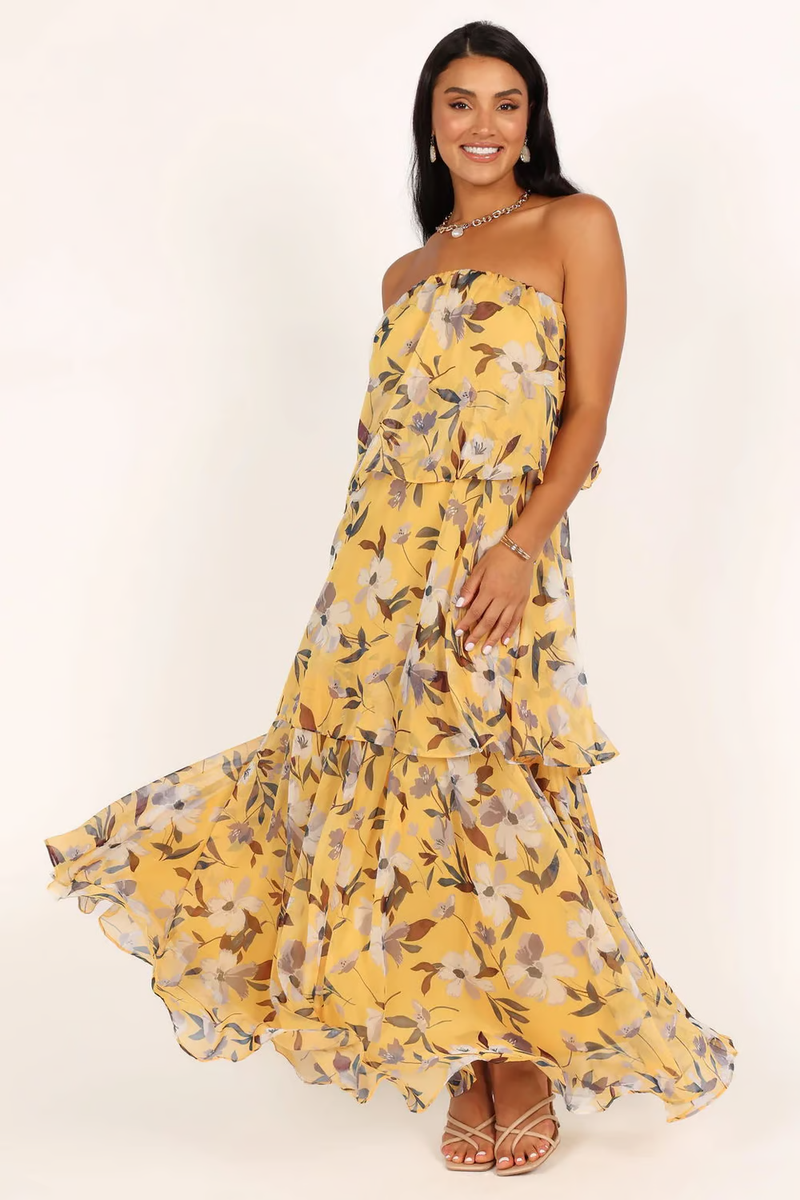 Sabrina - Lässiges trägerloses Maxikleid mit tropischen Stufenschichten