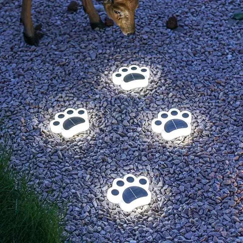 SolarGlow – Solarbetriebene Gartenleuchte mit Automatischer Einschaltung