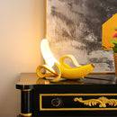 GlowNana – Bananenförmige Tischleuchte mit Art-Déco-Form und sanftem Umgebungslic