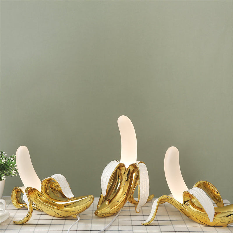 GlowNana – Bananenförmige Tischleuchte mit Art-Déco-Form und sanftem Umgebungslic