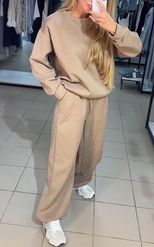 Marie – Zweiteiliges Satzmit langärmligem Oberteil mit Rundhalsausschnitt und locker sitzender Hose