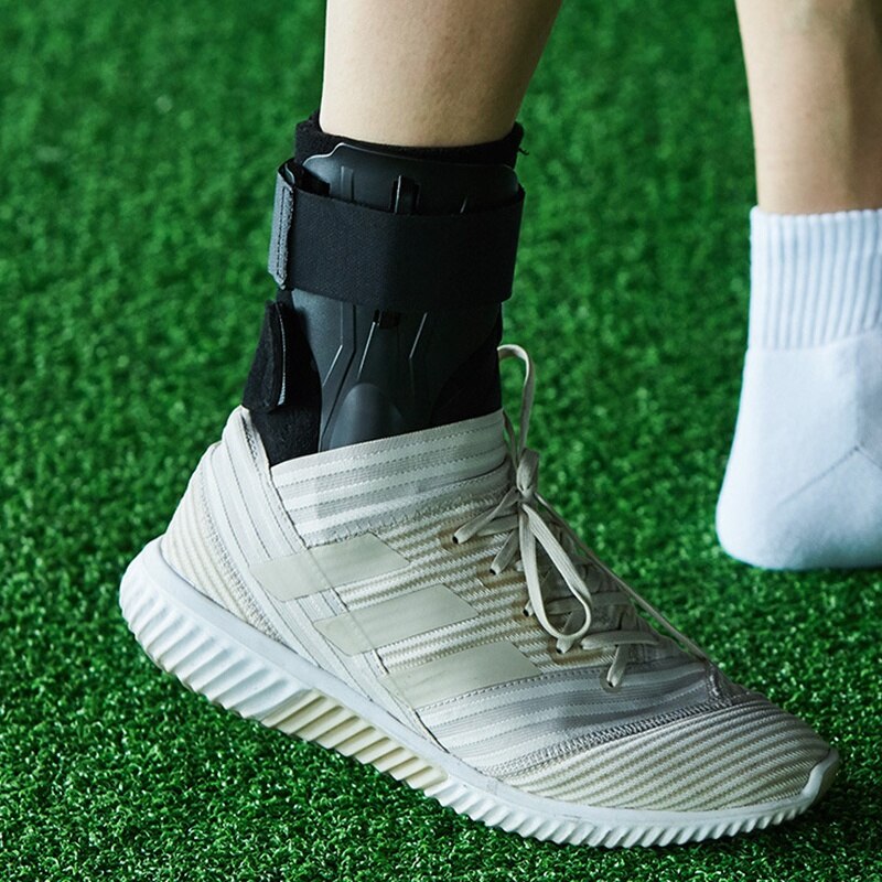 ActiveSupport – Knöchelbandage mit doppelten Stützplatten und rutschfestem Grip zur Verletzungsprävention