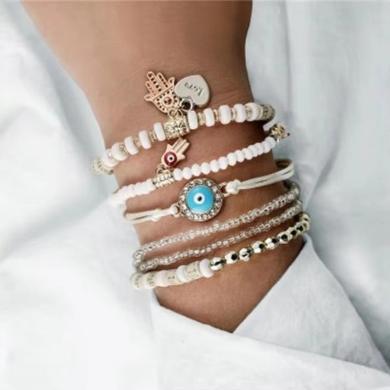 Thekla – Handgefertigtes verstellbares Perlenarmband mit Böser AugeAnhänger