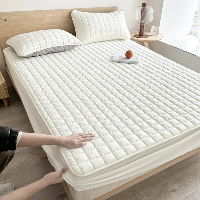 ComfyLayer - Gesteppter Matratzenbezug mit Reißverschluss für weiche und schützende Bettwaren