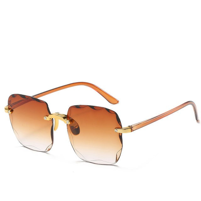 ShadeLuxe – Stylische Sonnenbrille mit UV-Schutz und leichtem Rahmen