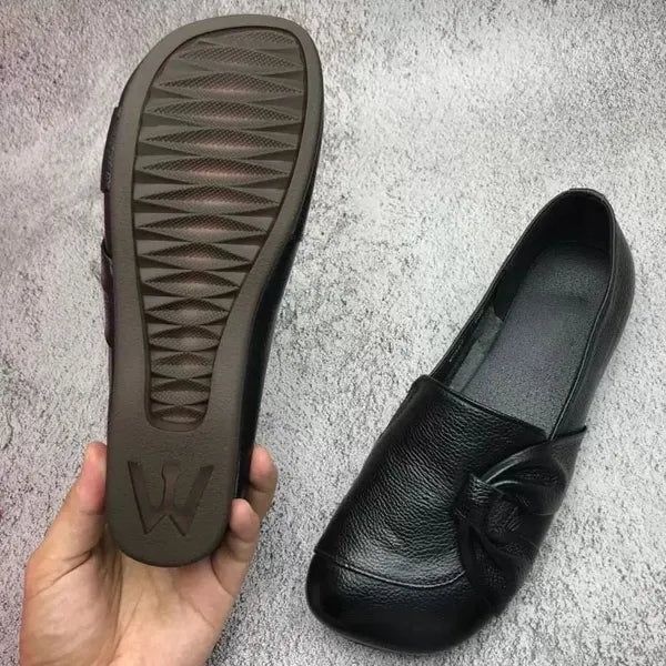 Yamina - Bequeme Anti Rutsch Flachschuhe für sichere und stilvolle Schritte