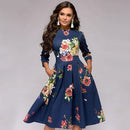 Tania - Lässiges mittellanges Kleid mit Rundhalsausschnitt Blumendruck und Taschen