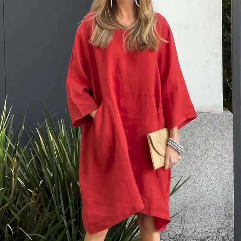 Romy – Locker geschnittenes Minikleid mit langen Ärmeln und Taschendesign