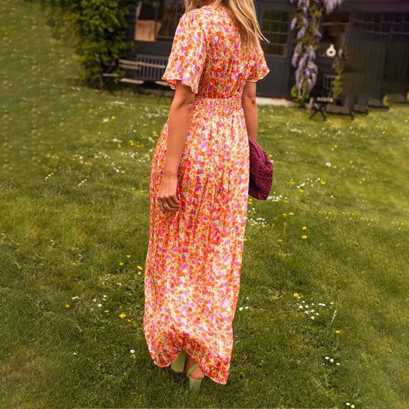 Soraya – Kurzarmkleid mit Blumendruck V Ausschnitt und hoher Taille