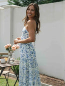 Alina – Stilvolles ärmelloses langes Kleid mit Blumendruck und Neckholder V Ausschnitt