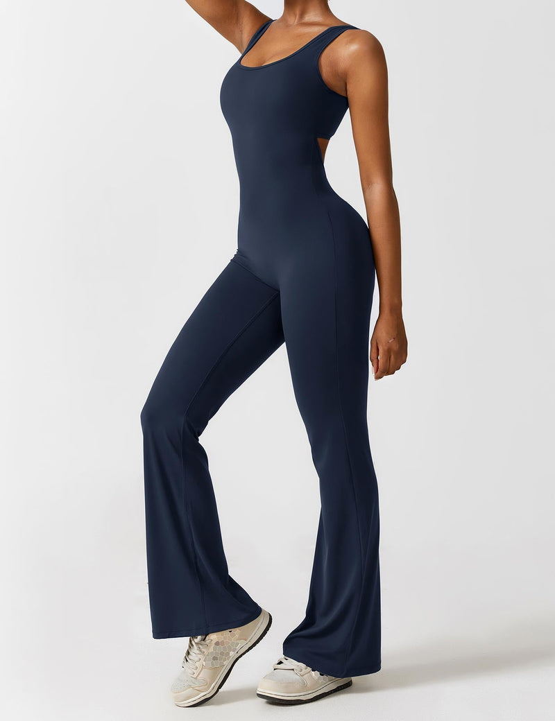 Sophia - Modischer ärmelloser ausgestellter Jumpsuit mit schmaler Passform und breiten Trägern